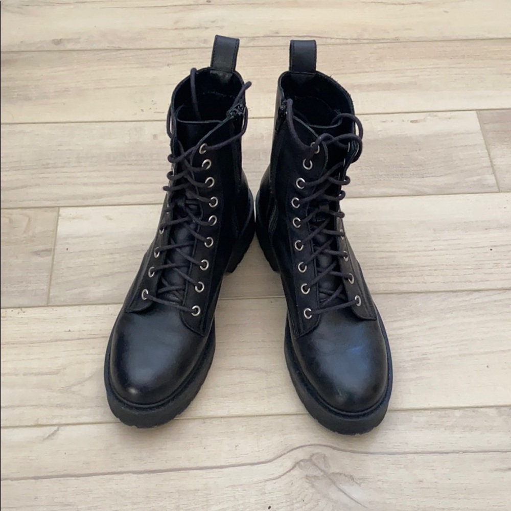 Steve Madden Tornado Combat Boots Black 8